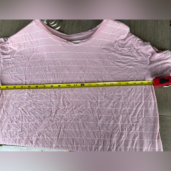 Time and Tru Pink Striped Round Hem Lightweight Shirt - Picture 4 of 6